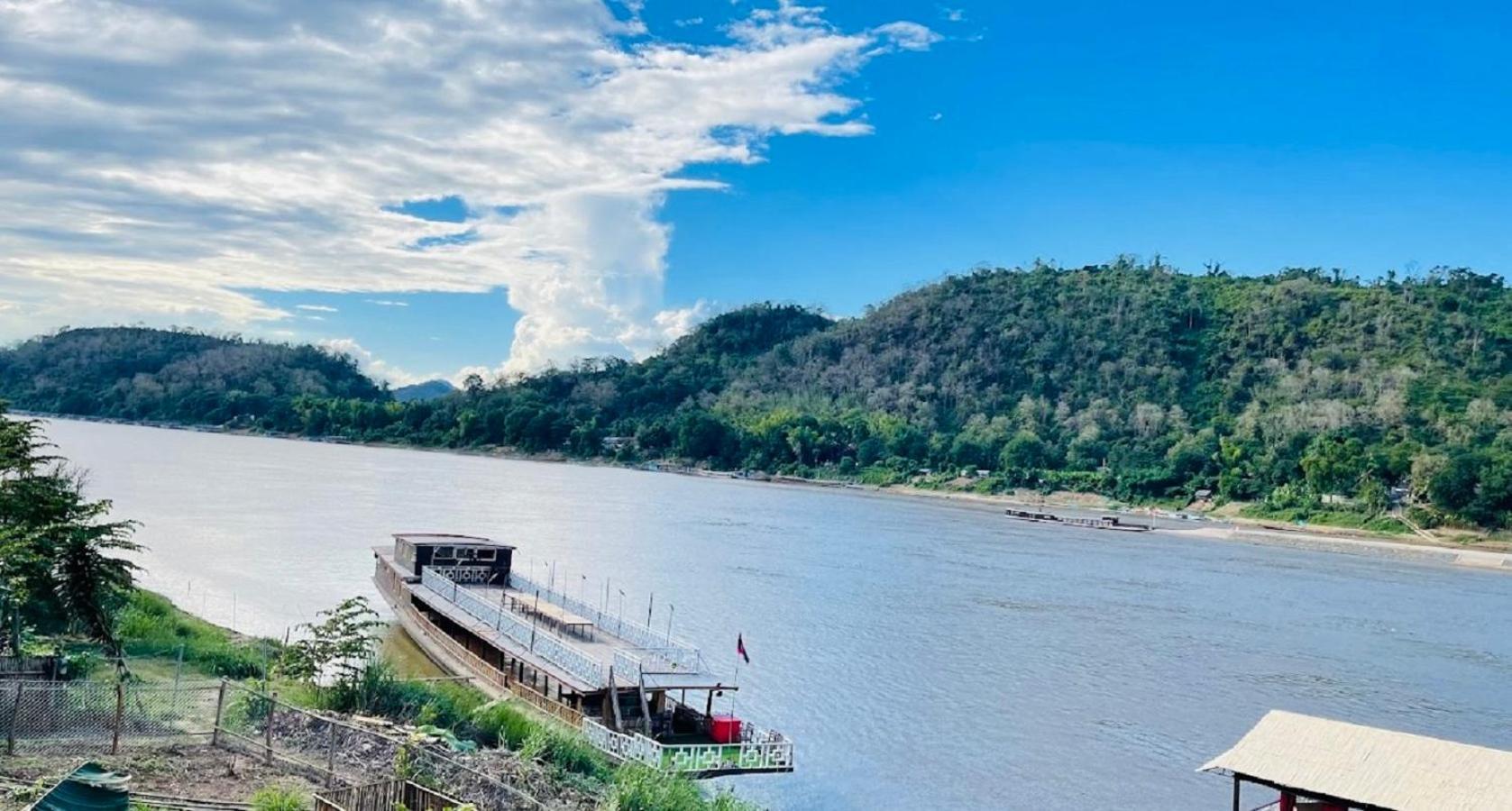 Villa Phonethip Mekong Riverside Λουάνγκ Πραμπάνγκ Εξωτερικό φωτογραφία