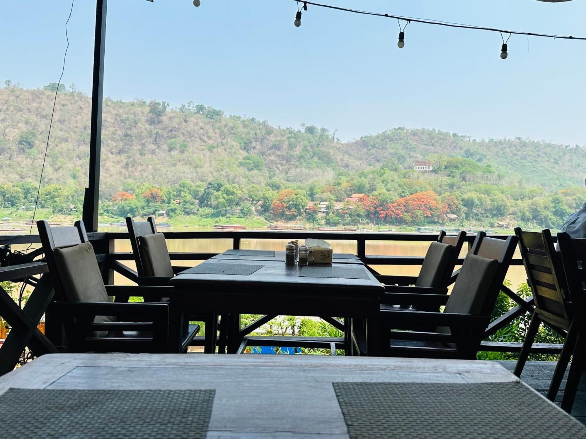 Villa Phonethip Mekong Riverside Λουάνγκ Πραμπάνγκ Εξωτερικό φωτογραφία