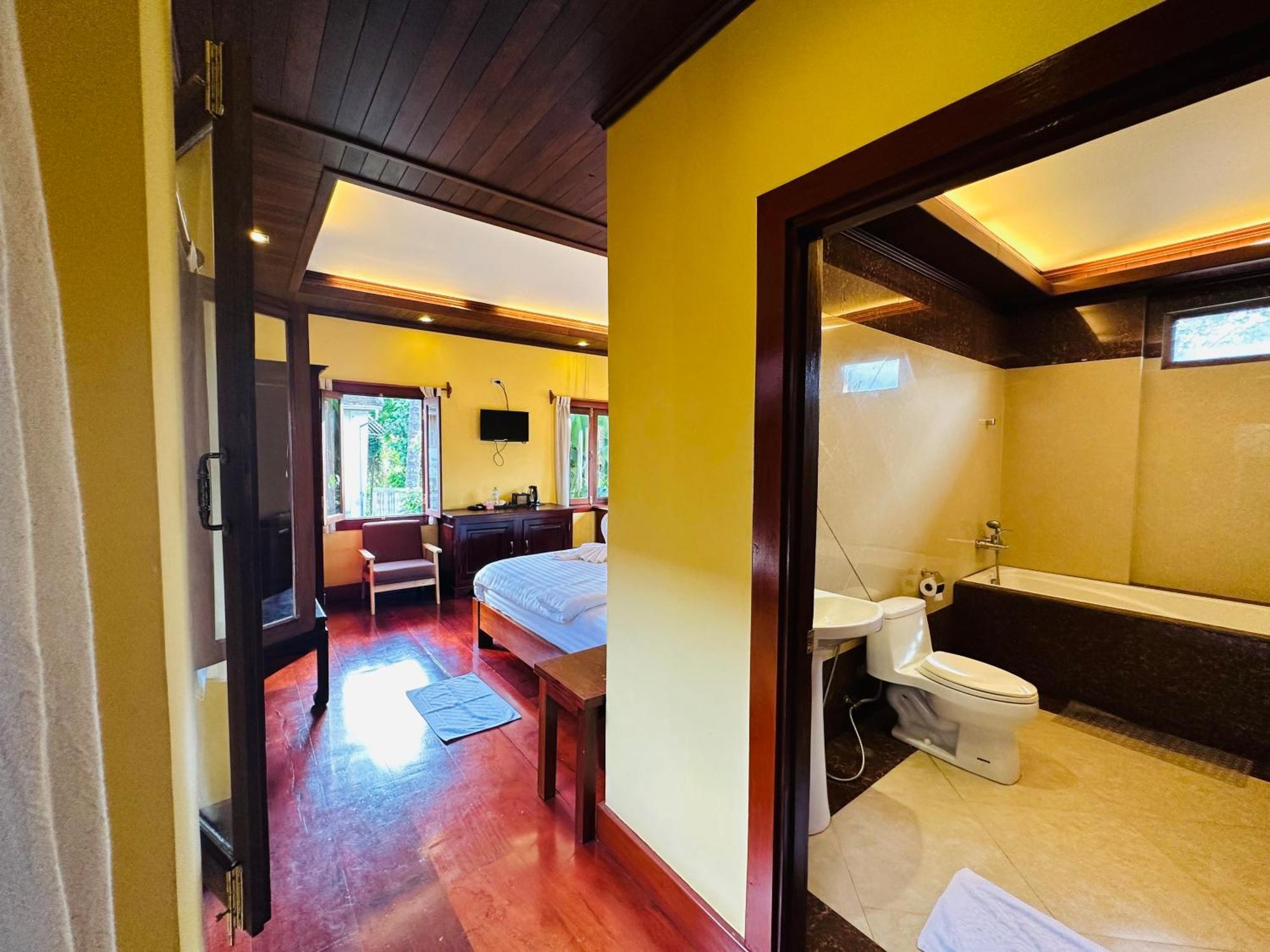 Villa Phonethip Mekong Riverside Λουάνγκ Πραμπάνγκ Εξωτερικό φωτογραφία